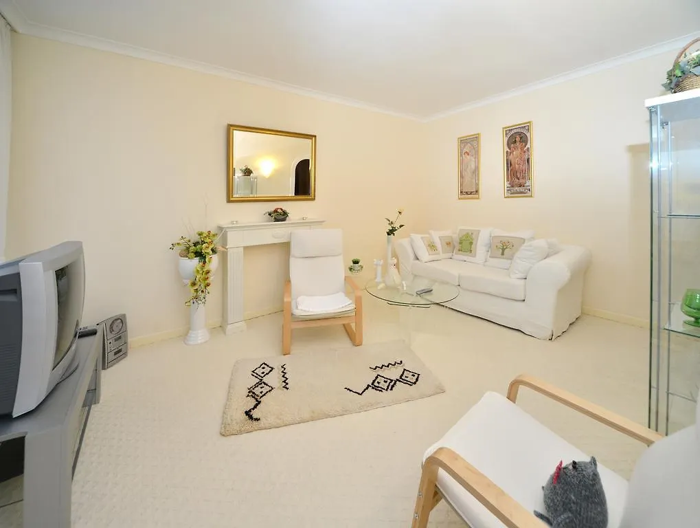 White Apartment Marianske Lazne